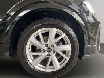 Audi Q2 S Line — photo 14