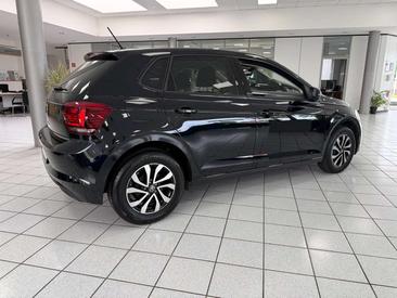 Volkswagen Polo Active — photo 3