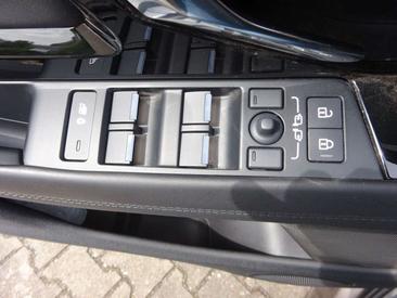 Land Rover Range Rover Evoque D200 Autobiography Panorama — photo 18