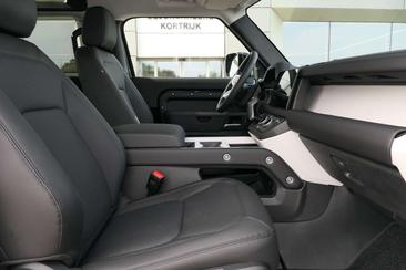 Land Rover Defender 90 D200 S AWD Auto Noir — photo 8