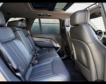Land Rover Range Rover D350 — photo 8