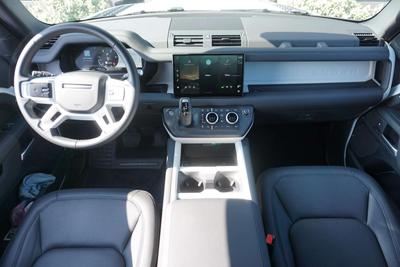 Land Rover Defender 90 S 3.0 D200