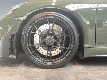 Porsche 718 type 982 Cayman GT4 RS — photo 6