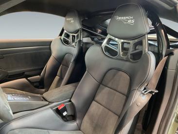 Porsche 718 type 982 Cayman GT4 RS — photo 19