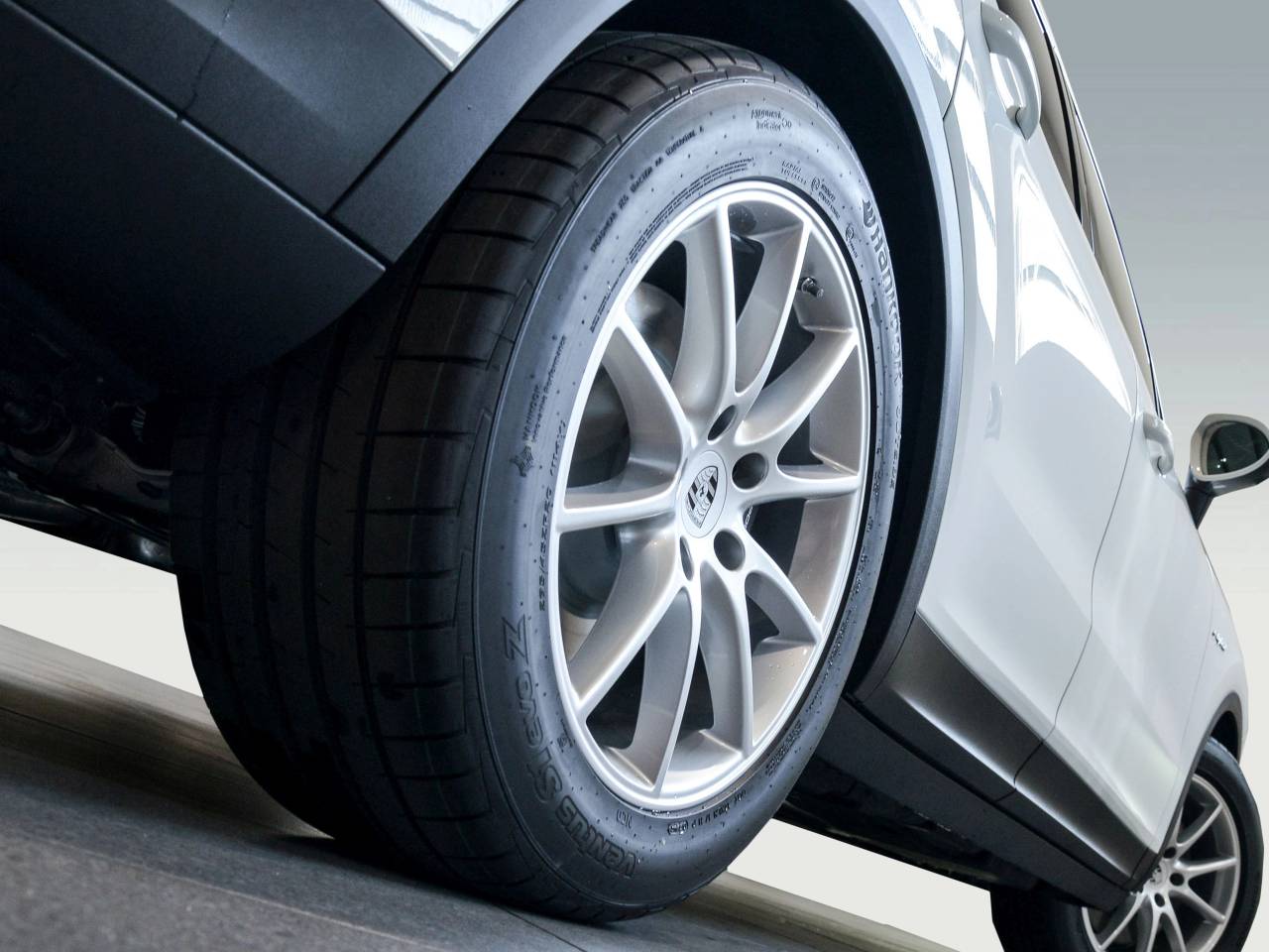 Porsche Cayenne III ph2 E-Hybrid - 2025 - Joinsteer - #6