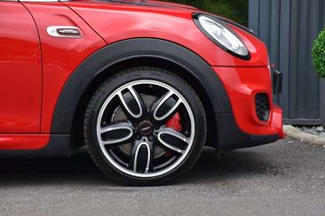 Mini Hatch 3 Portes JCW One — photo 13