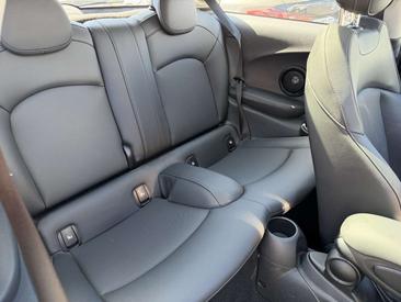 Mini Cooper Sport — photo 19