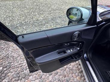 Mini Countryman COOPER SE — photo 7