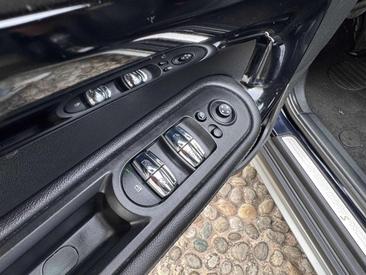 Mini Countryman COOPER SE — photo 8