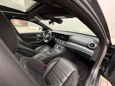 Mercedes Classe E63 AMG 63 — photo 15