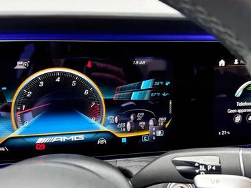 Mercedes Classe E63 AMG 63 — photo 24