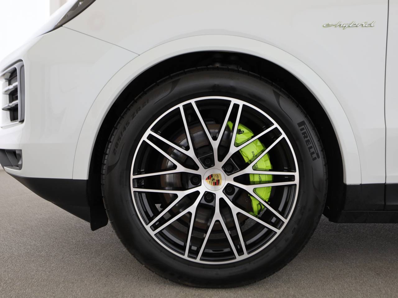 Porsche Cayenne III ph2 E-Hybrid - 2024 - Joinsteer - #6