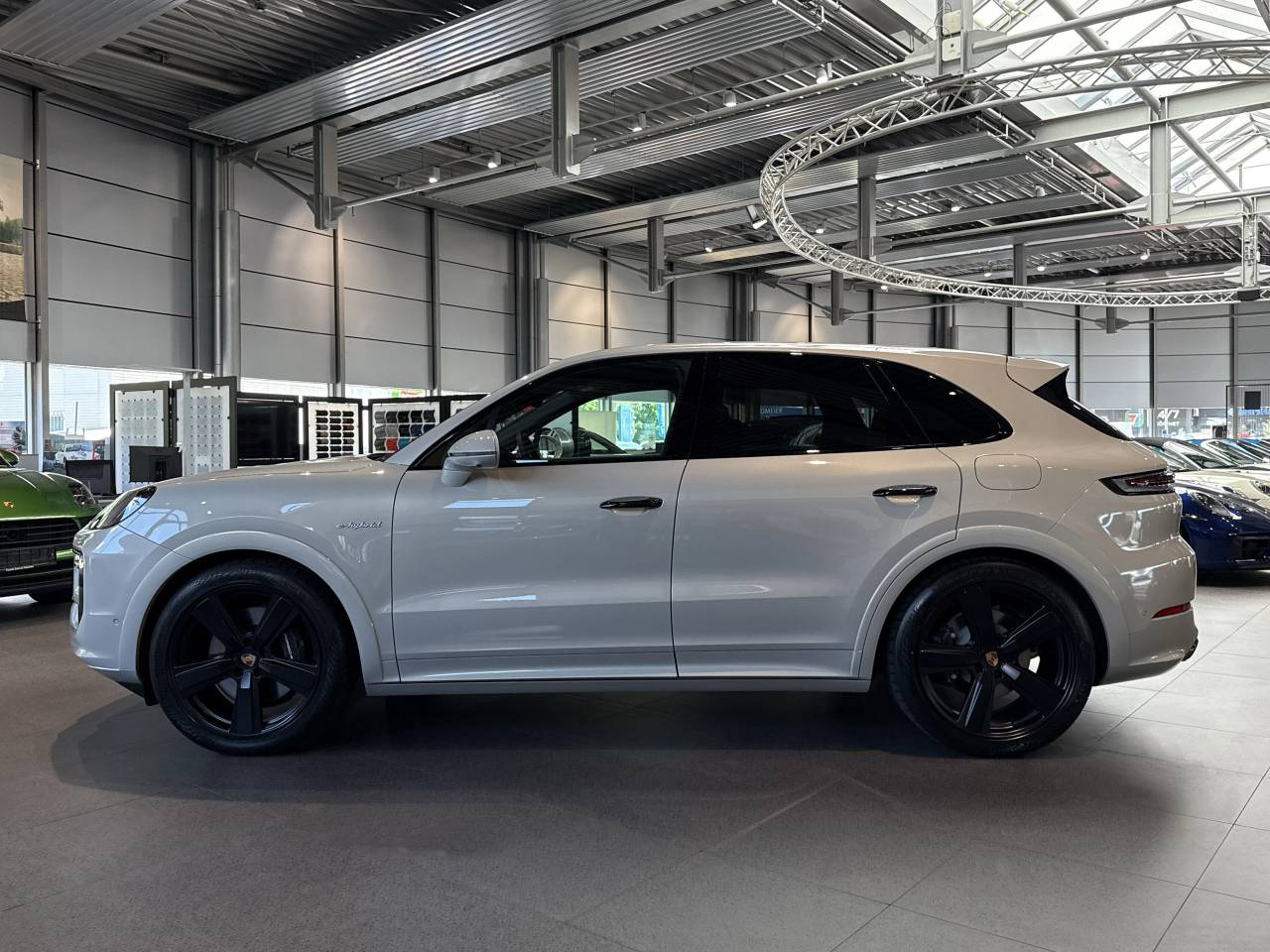 Porsche Cayenne III ph2 E-Hybrid - 2025 - Joinsteer - #2