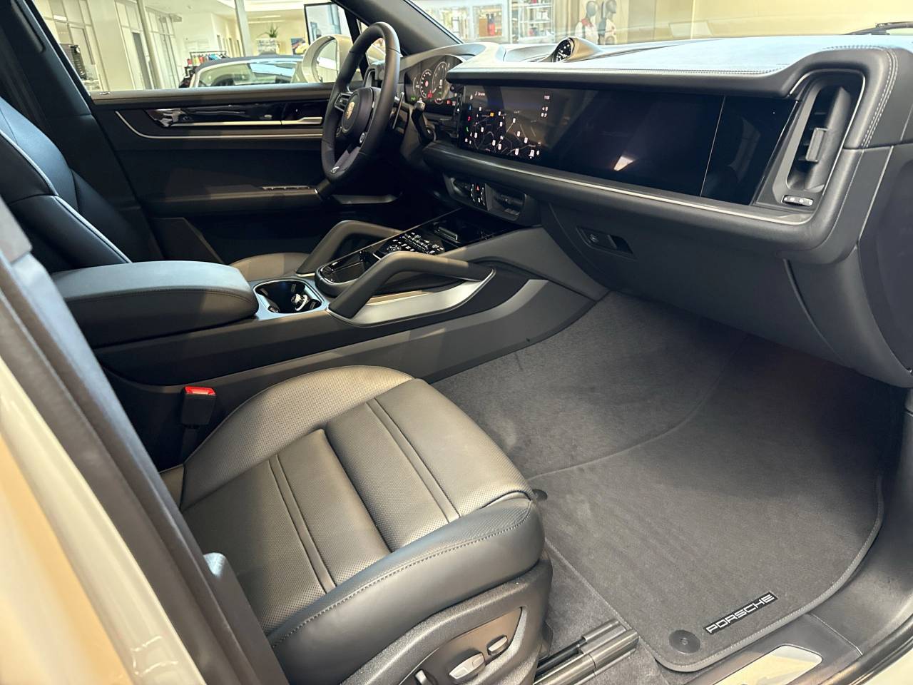 Porsche Cayenne III ph2 E-Hybrid - 2025 - Joinsteer - #25