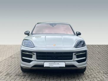 Porsche Cayenne III GTS Coupé — photo 4