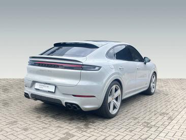 Porsche Cayenne III GTS Coupé — photo 7