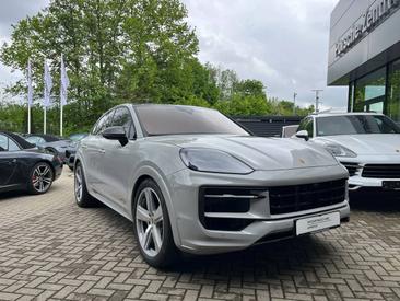 Porsche Cayenne III GTS Coupé — photo 14