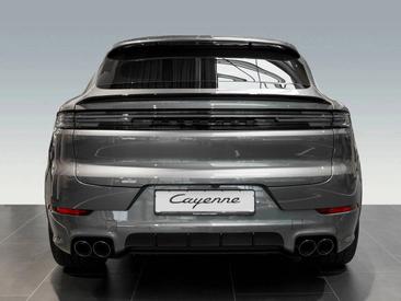 Porsche Cayenne III GTS Coupé — photo 6