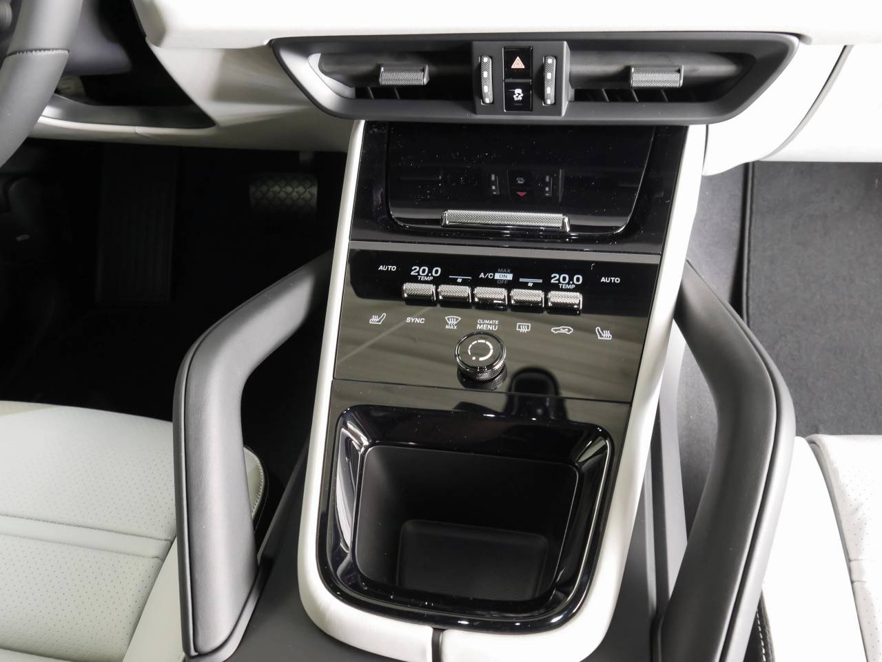 Porsche Cayenne III ph2 E-Hybrid Coupé - 2025 - Joinsteer - #41