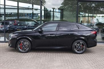 BMW IX2 M Sport EDrive20 — photo 5