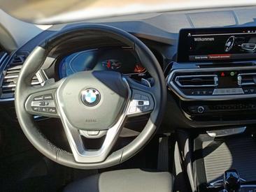 BMW X4 XDrive20i — photo 18