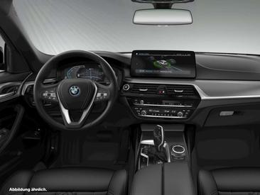 BMW Série 5 Touring 530e XDrive — photo 4