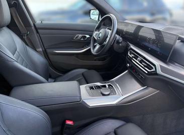 BMW 330 M Sport 330d XDrive — photo 4