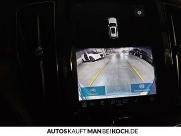 Volvo XC60 B4 Core — photo 14