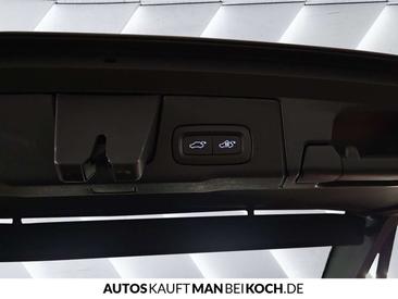 Volvo XC60 B4 Core — photo 17