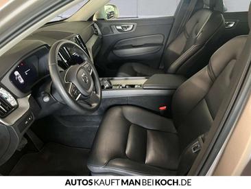 Volvo XC60 T6 Recharge Core — photo 5