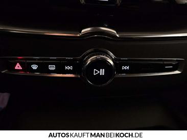 Volvo XC60 B4 Core — photo 30