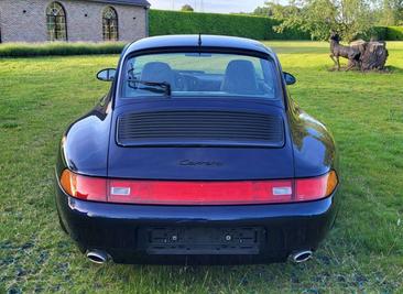 Porsche 993 Carrera 2 — photo 4