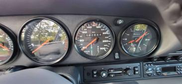 Porsche 993 Carrera 2 — photo 14