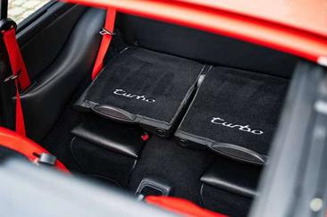 Porsche 993 Turbo — photo 25