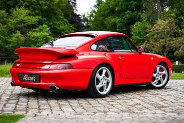 Porsche 993 Turbo — photo 4