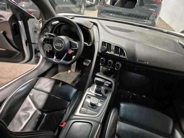 Audi R8 Coupé — photo 4
