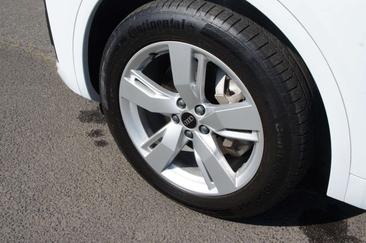 Audi Q5 Sportback 35 TDI — photo 10