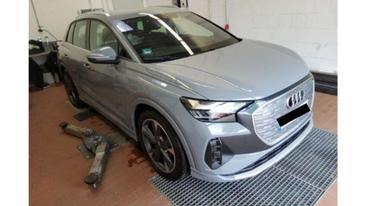 Audi Q4 E-tron 55 — photo 5