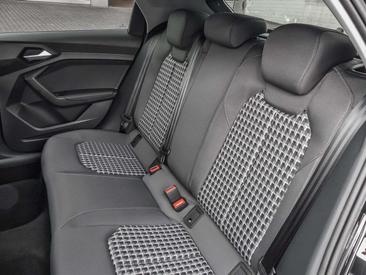 Audi A1 S Line 35 TFSI — photo 20