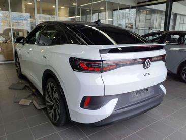 Volkswagen ID.5 GTX — photo 3