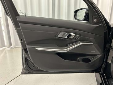 BMW M3 XDrive — photo 14