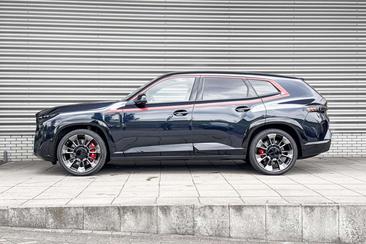 BMW XM — photo 2