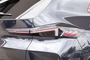BMW XM — photo 5