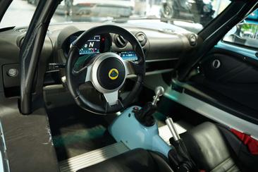 Lotus Exige S240 — photo 29