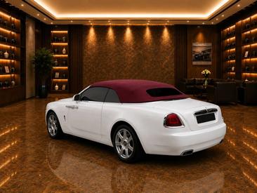 Rolls-Royce Dawn — photo 5