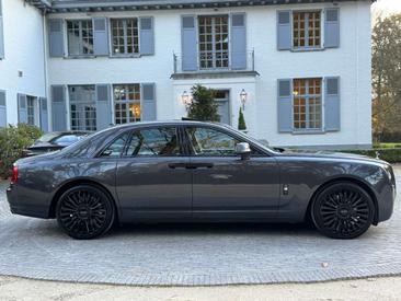 Rolls-Royce Ghost — photo 11