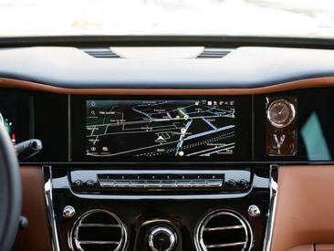 Rolls-Royce Cullinan — photo 12