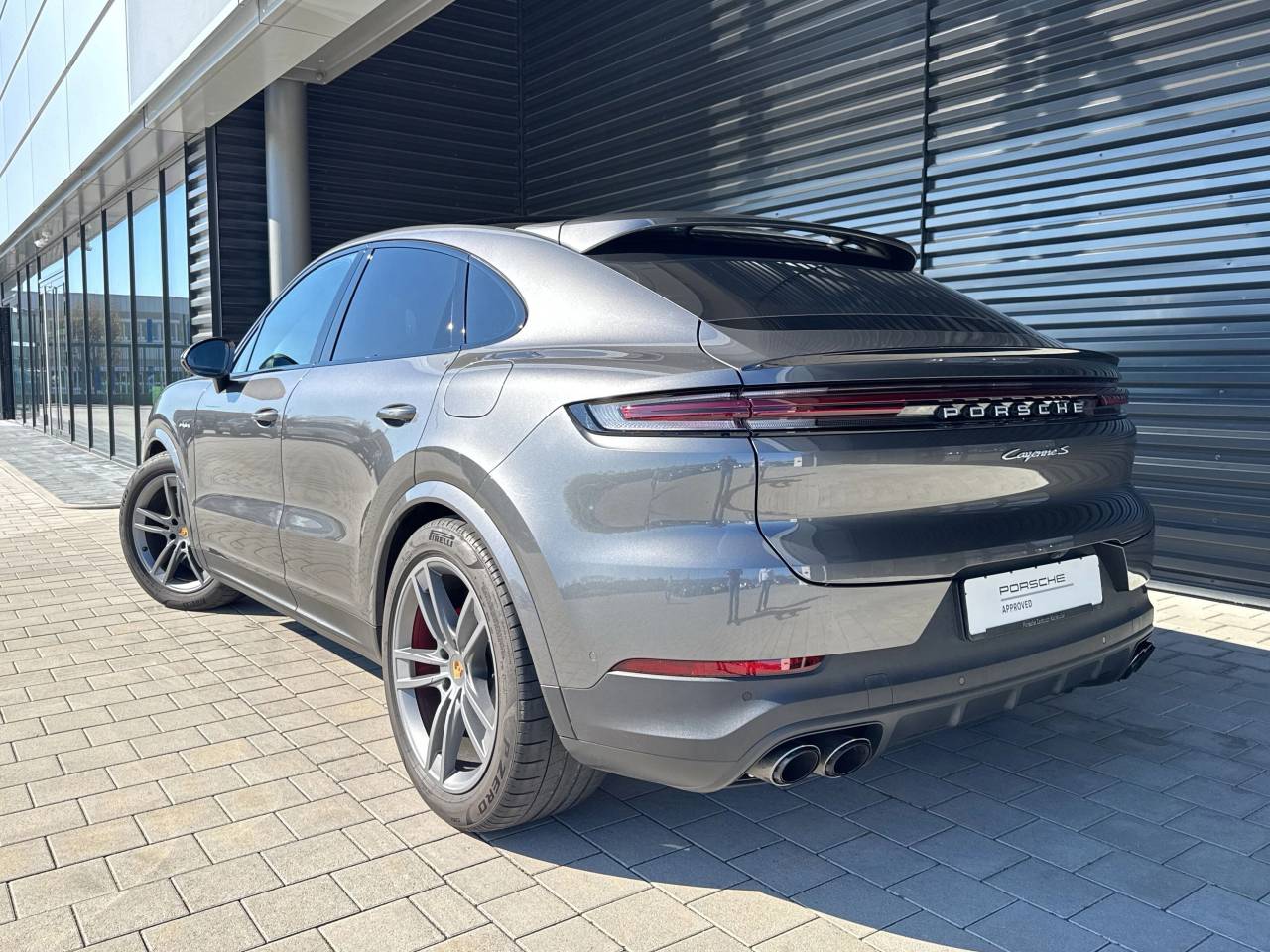 Porsche Cayenne III ph2 S E-Hybrid Coupé - 2024 - Joinsteer - #3