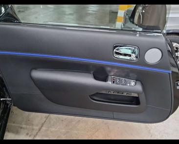 Rolls-Royce Wraith Black Badge — photo 14