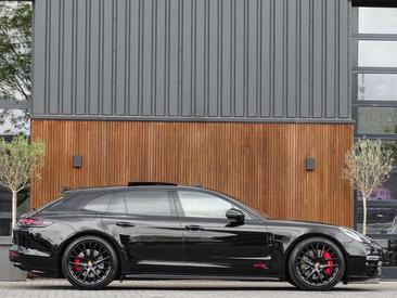 Porsche Panamera II GTS — photo 3